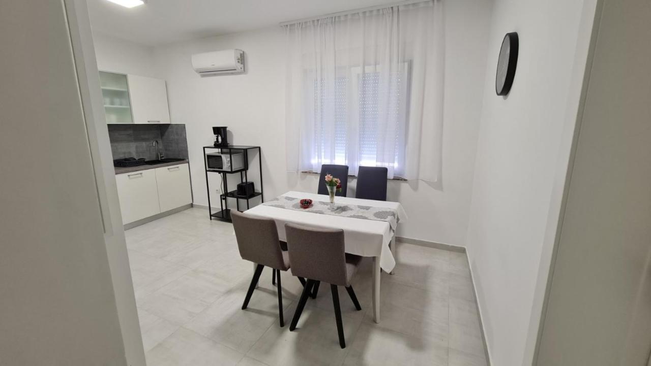 Apartman Magnolija Риека Экстерьер фото